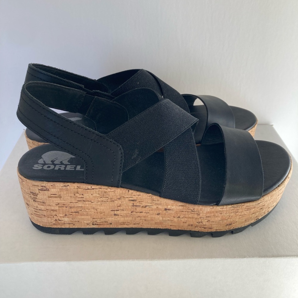 Sorel Women’s Cameron Flatform Wedge Sandal Black
